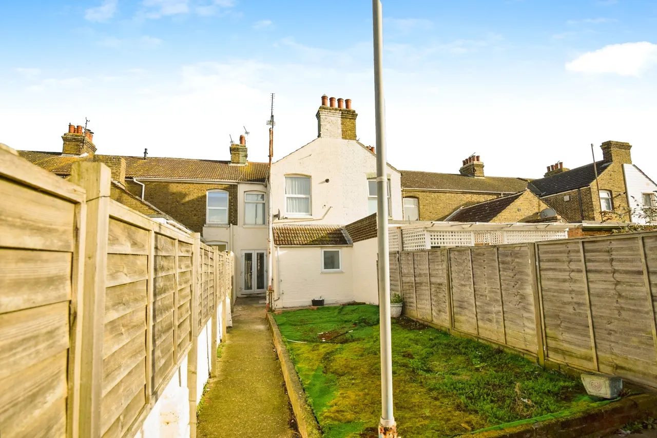 Granville Road, Sheerness, ME12, photo 15