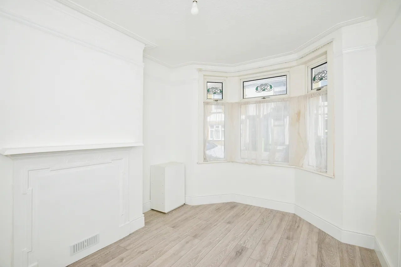 Granville Road, Sheerness, ME12, photo 4