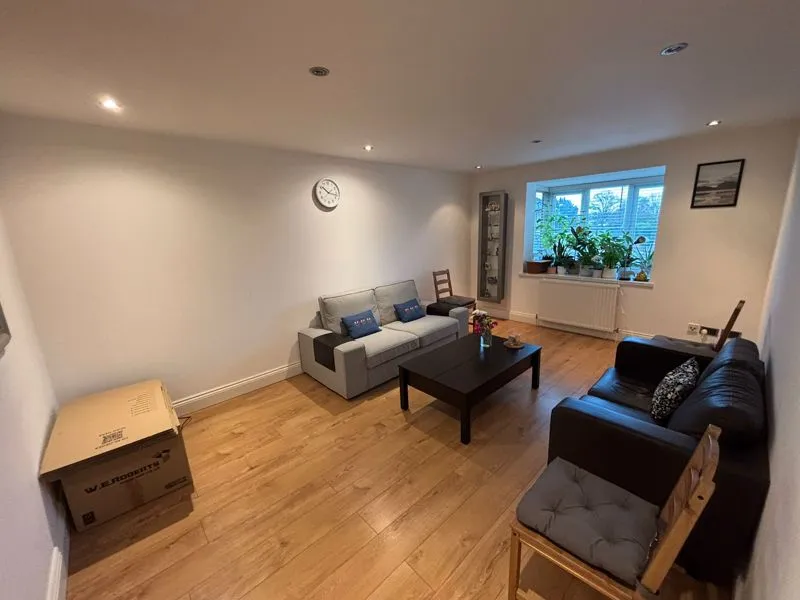 Parkfield Avenue, North Harrow, HA2, photo 4