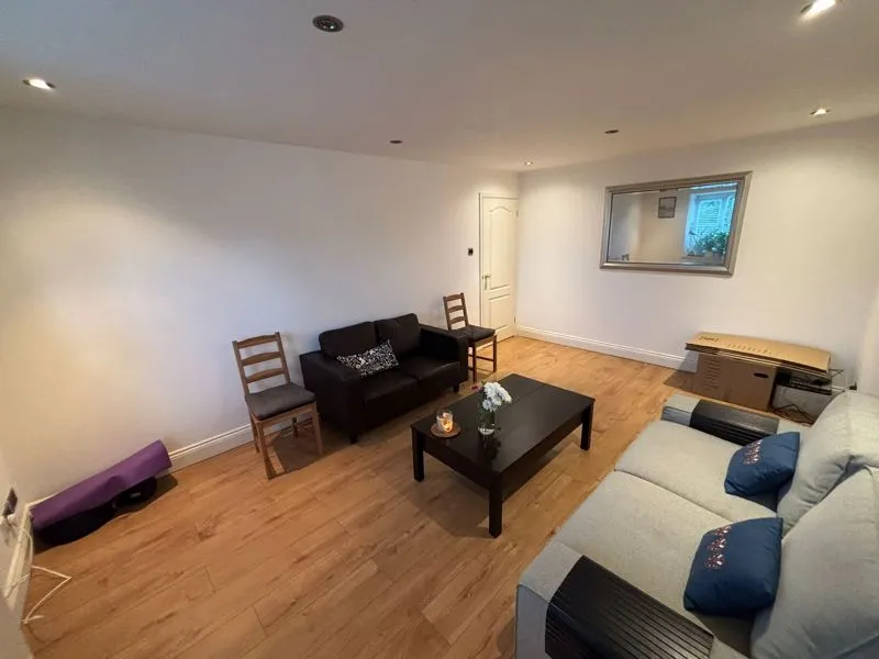 Parkfield Avenue, North Harrow, HA2, photo 6