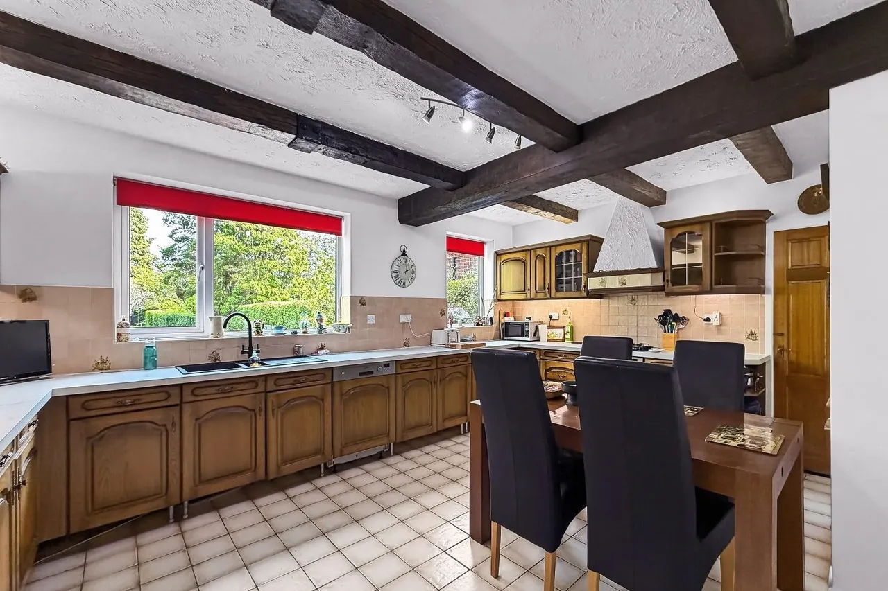 Alcester Road, Sale M33 3QP, photo 10