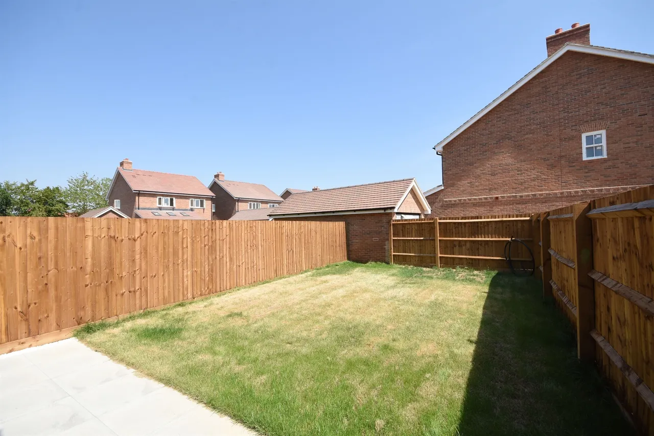 Small Acres, Hatfield Peverel, CM3, photo 7