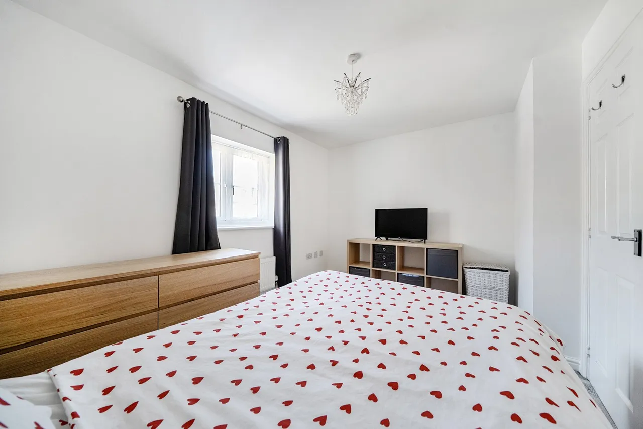 Eustace Crescent, Kent, ME2, photo 13