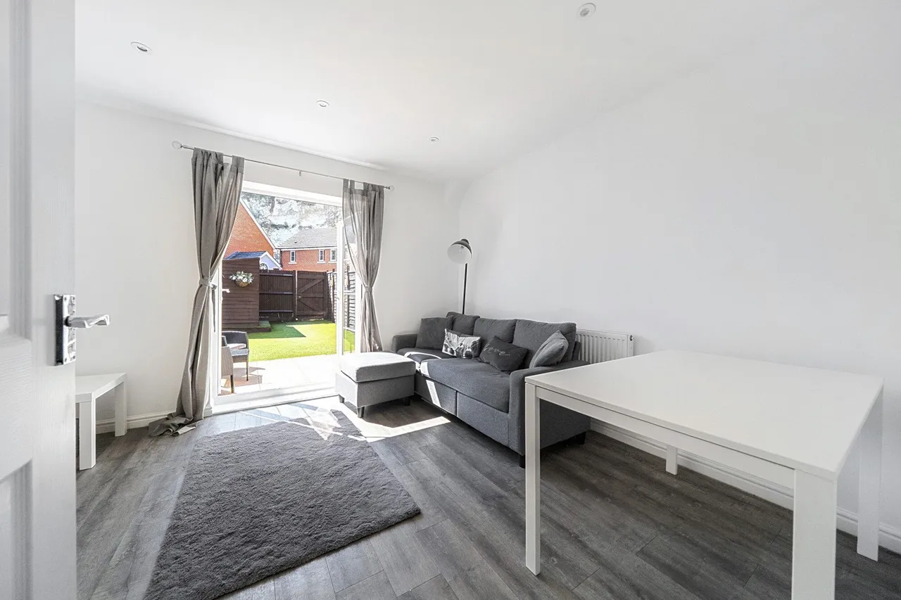 Eustace Crescent, Kent, ME2, photo 12