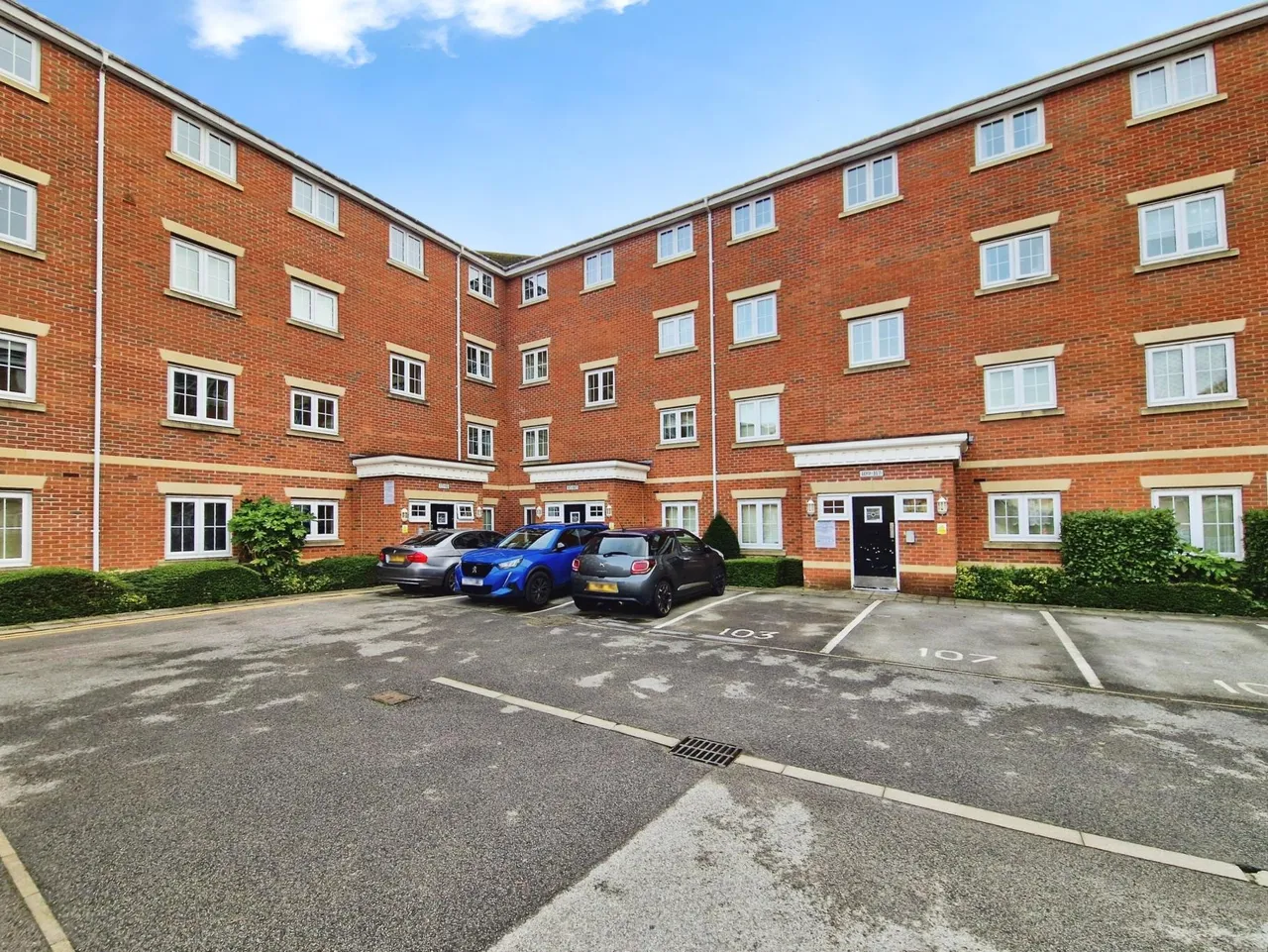 Jenkinson Grove, Armthorpe, DN3, photo 2