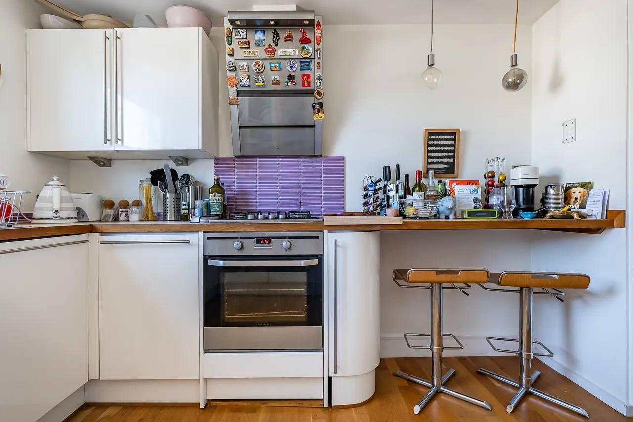 Fernhead Road, London, W9, photo 9