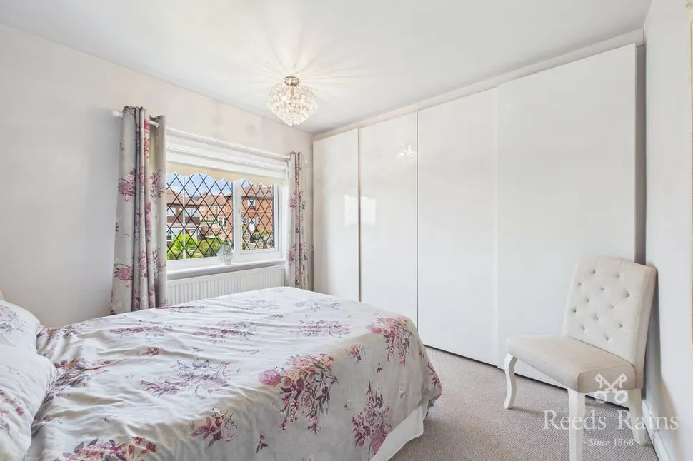 Potovens Lane, Wrenthorpe, West Yorkshire, WF2, photo 5