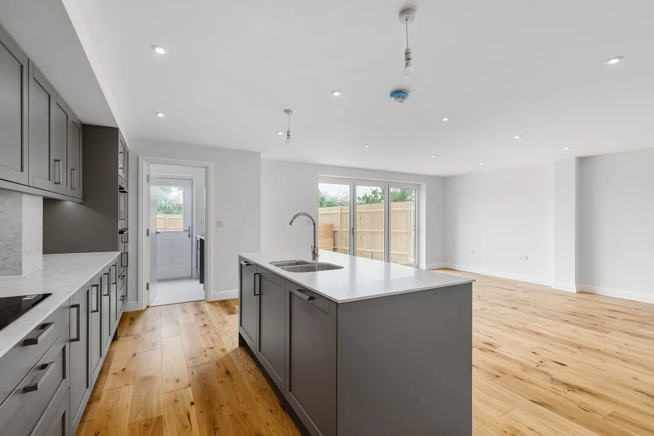 Spenny Lane, Claygate, TN12, photo 4