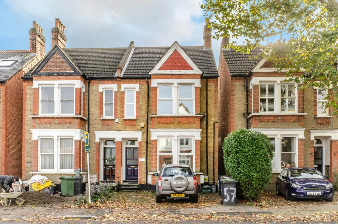 2 bed flat for sale, London, SE23
