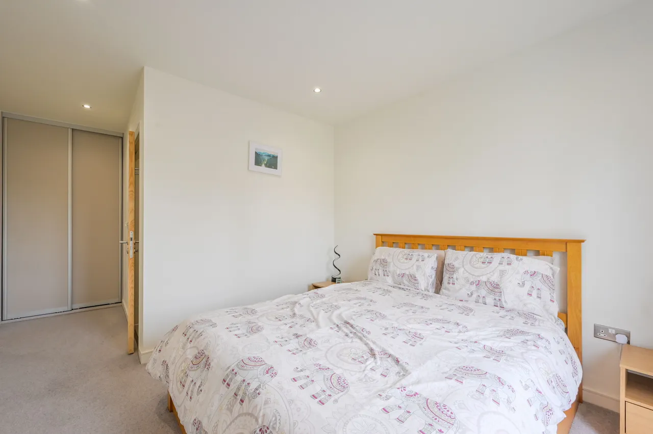 Flat 503, Willow House, London, photo 10