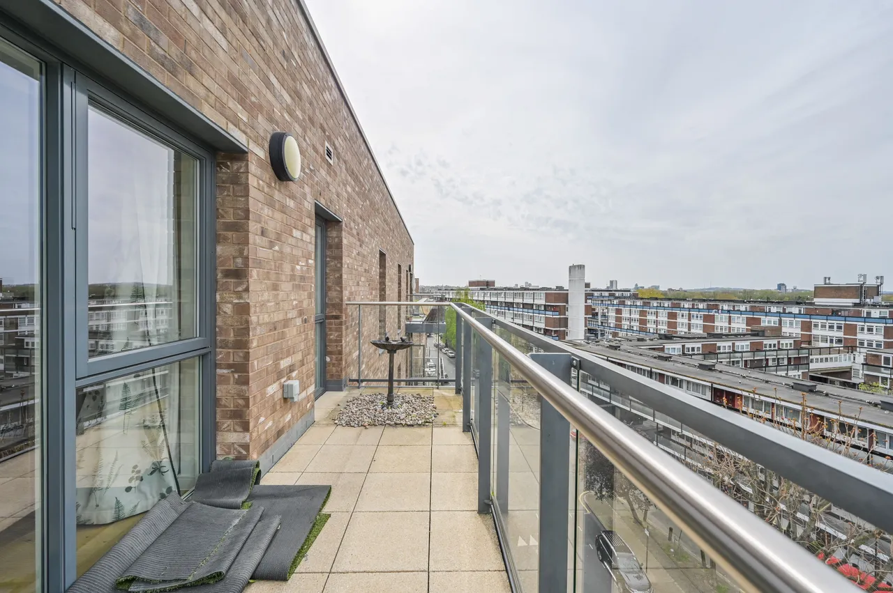 Flat 503, Willow House, London, photo 6