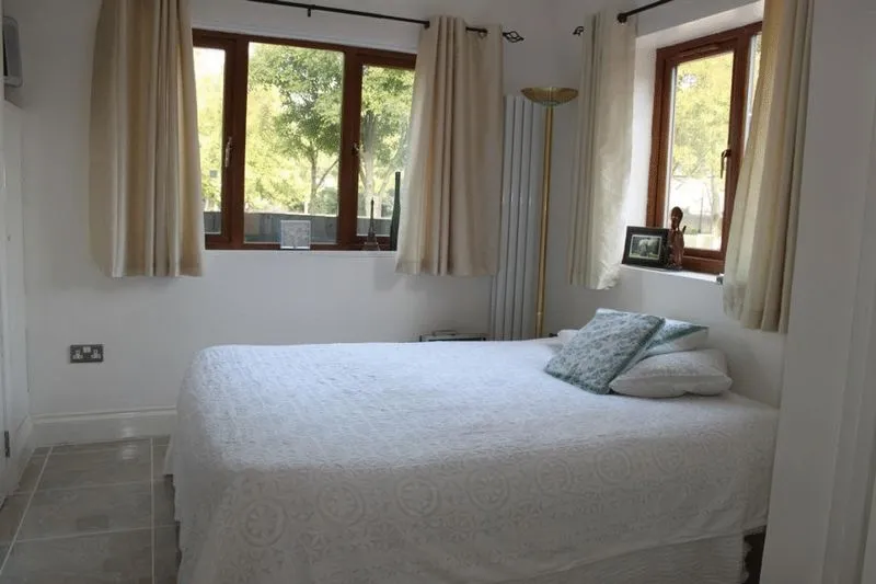Gunwhale Close, London SE16 6BS, photo 7
