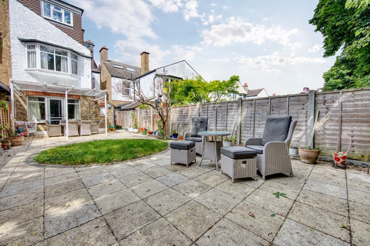 Woodcote Road, Wanstead, photo 10