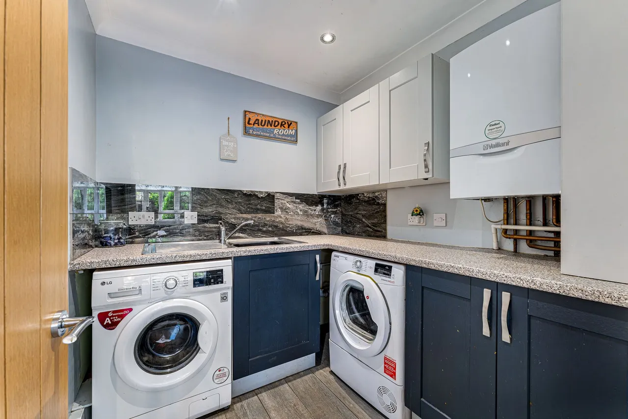 St. Helens Road, Leigh, WN7 3UA, photo 10