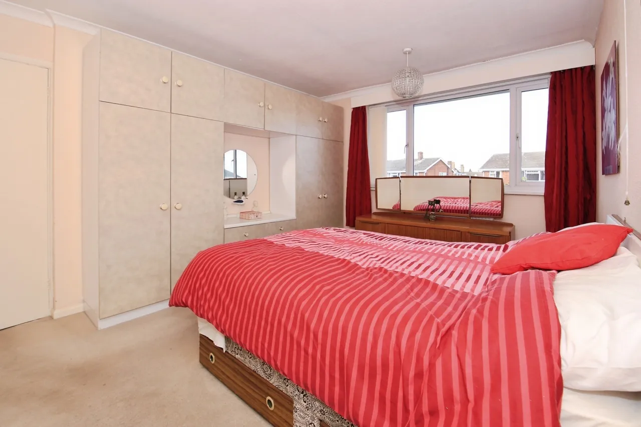Nansicles Road, Orton Longueville, PE2, photo 9