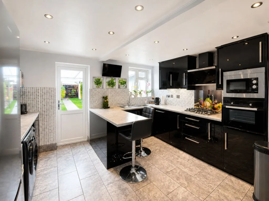 Pendell Avenue, Hayes, UB3, photo 3