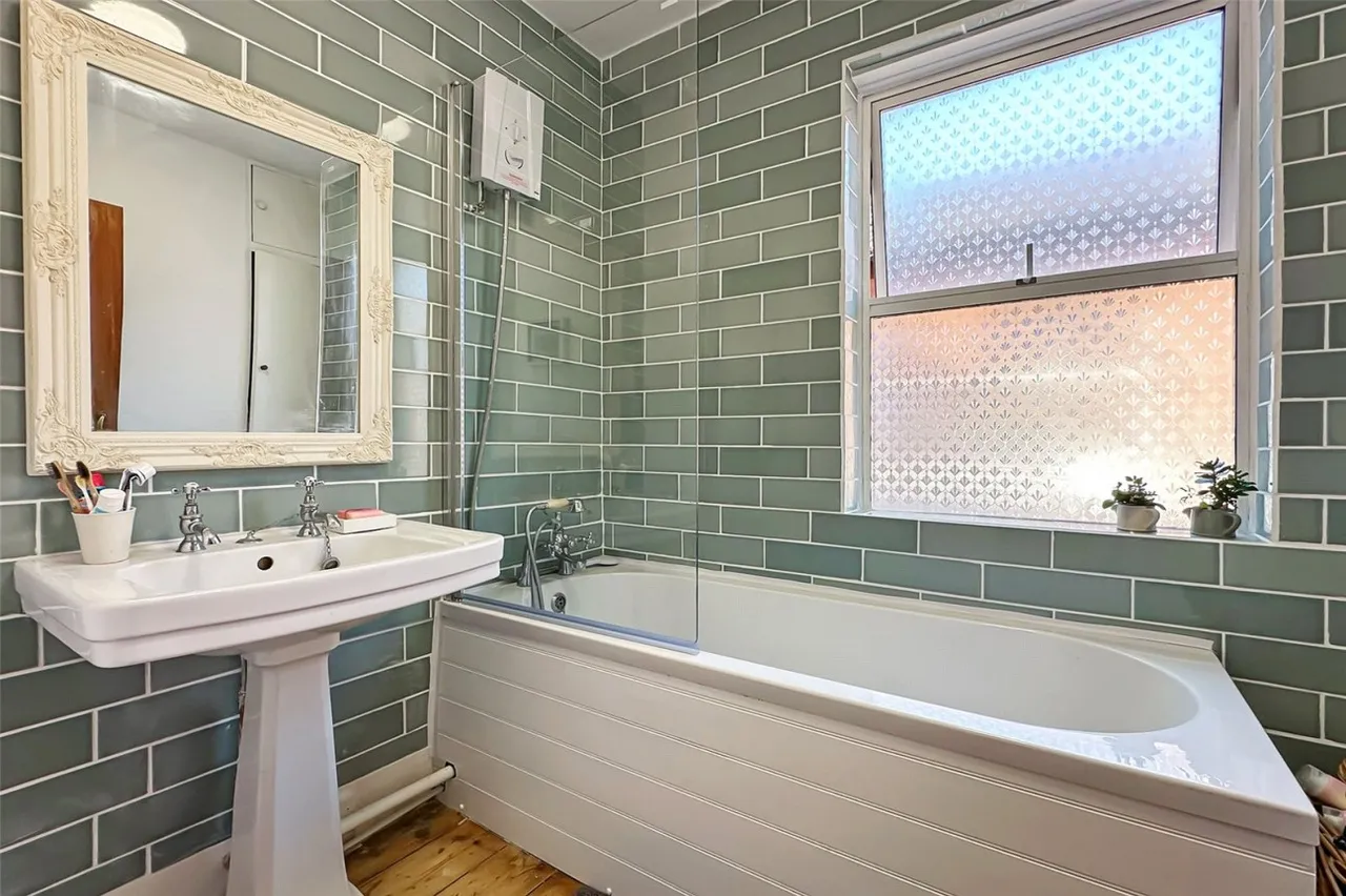 Littlehampton, BN17, photo 10