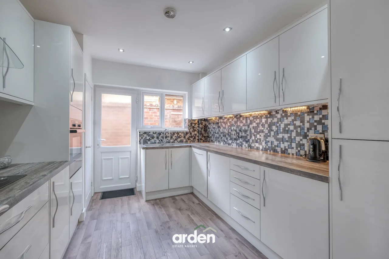 Oberon Drive, Shirley, B90, photo 3