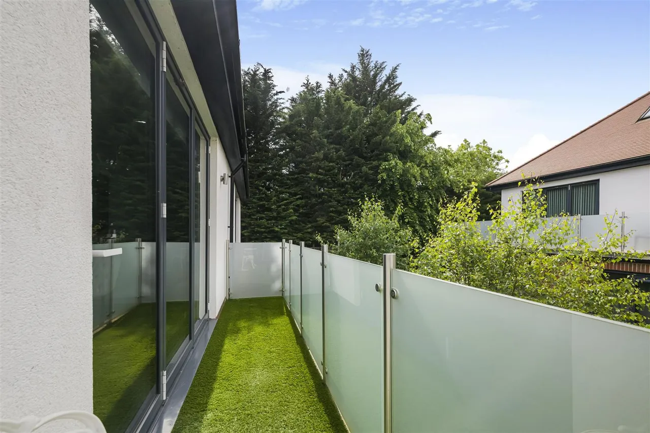 Eden Lodges, Chigwell, IG7, photo 23