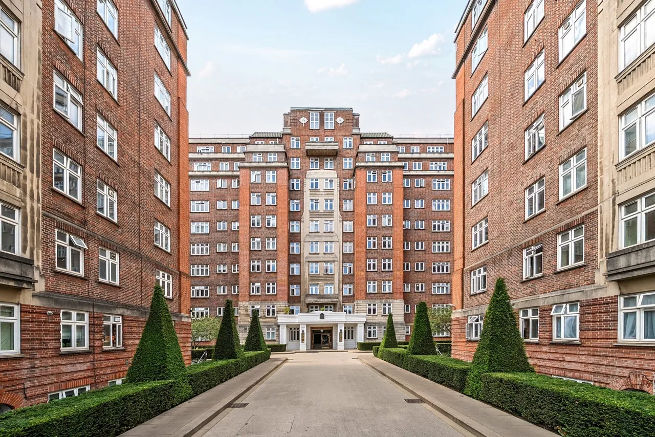 1 bed property for sale, Hall Road, London, NW8