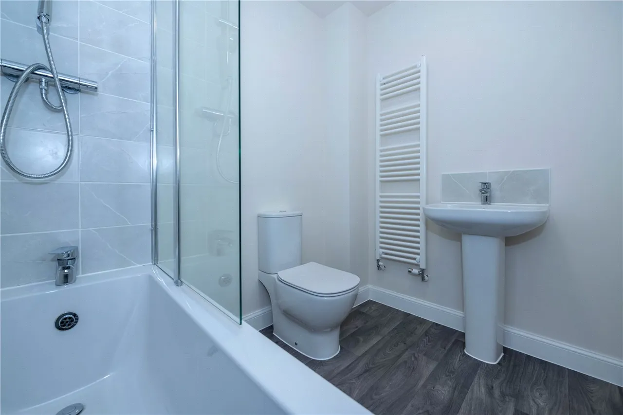 Musselburgh Way, Bourne, PE10, photo 8