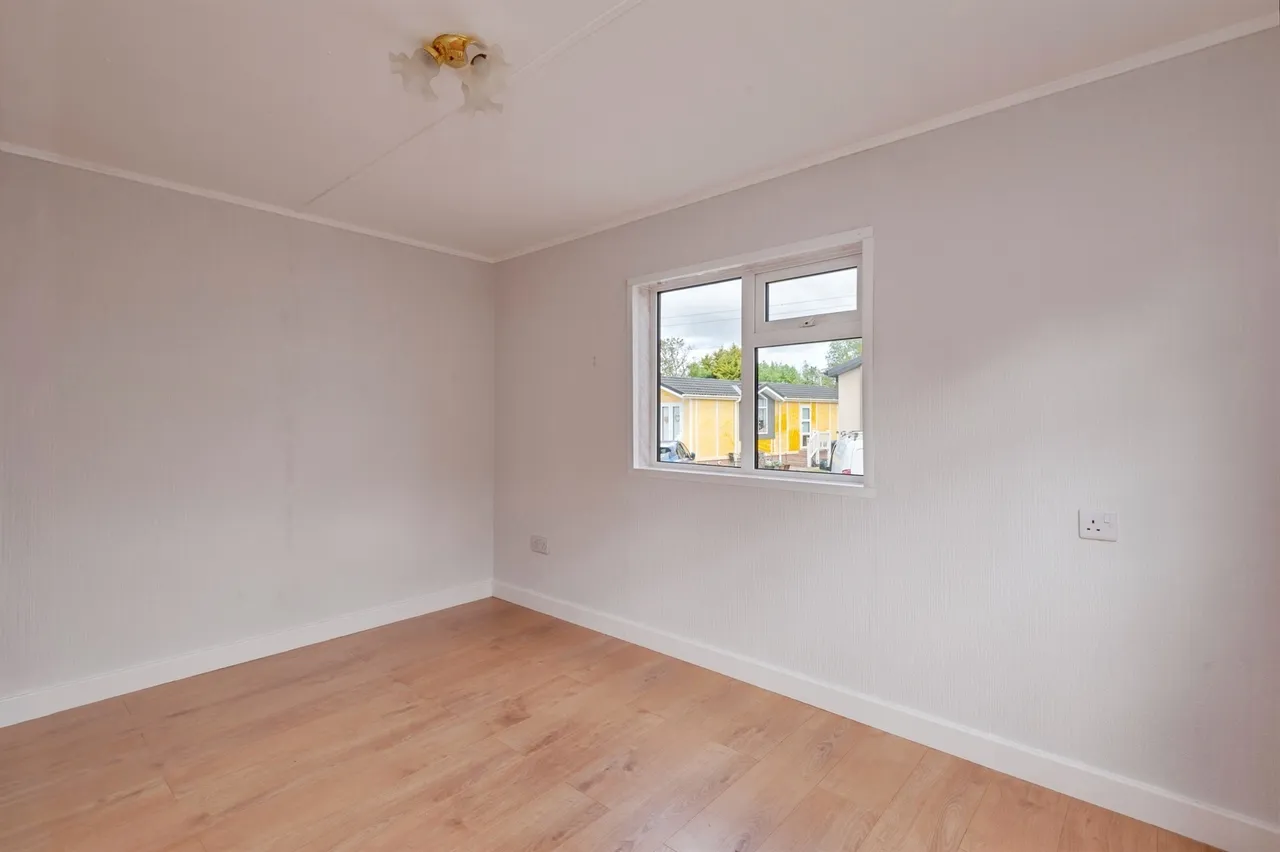Chester Road, Dunham On The Hill, Frodsham, photo 11