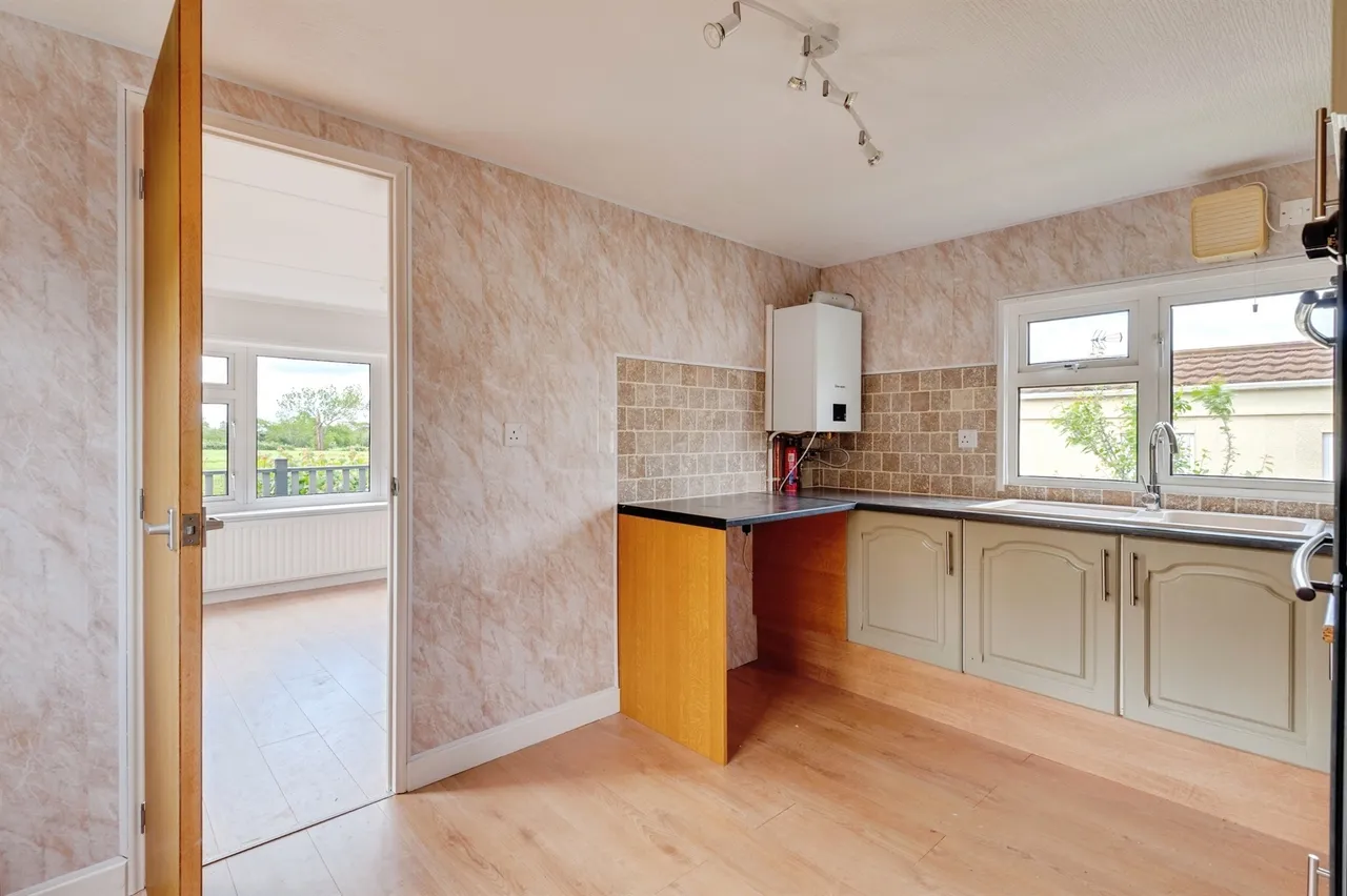Chester Road, Dunham On The Hill, Frodsham, photo 9