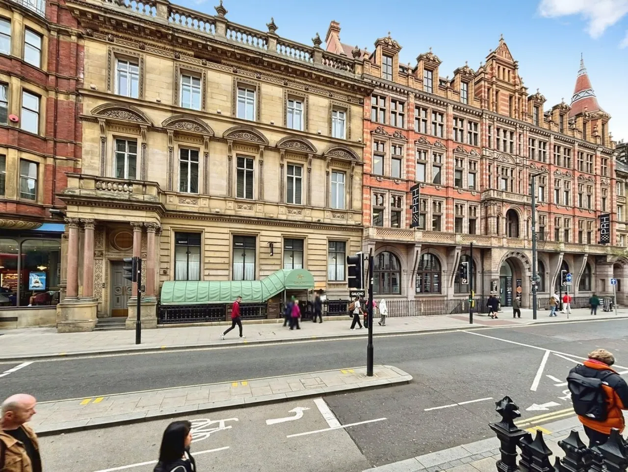 Park Row, LS1, photo 2
