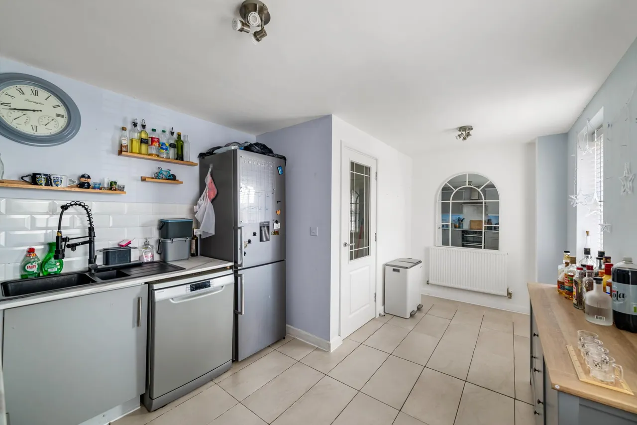 Montrose Grove, Greylees, NG34, photo 11