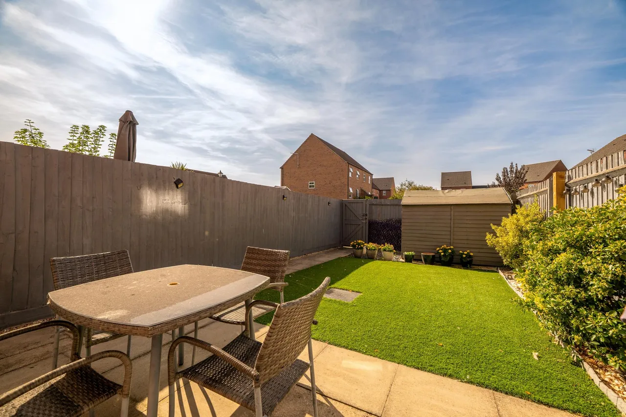 Montrose Grove, Greylees, NG34, photo 5