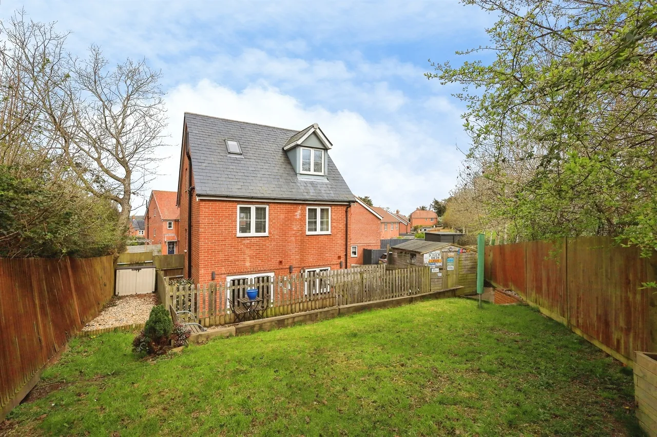 Viburnum Way, Hailsham, BN27, photo 21