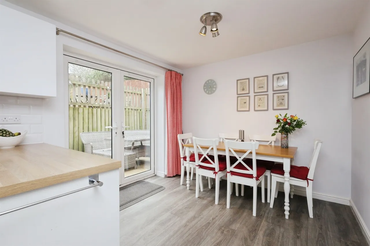 Viburnum Way, Hailsham, BN27, photo 11