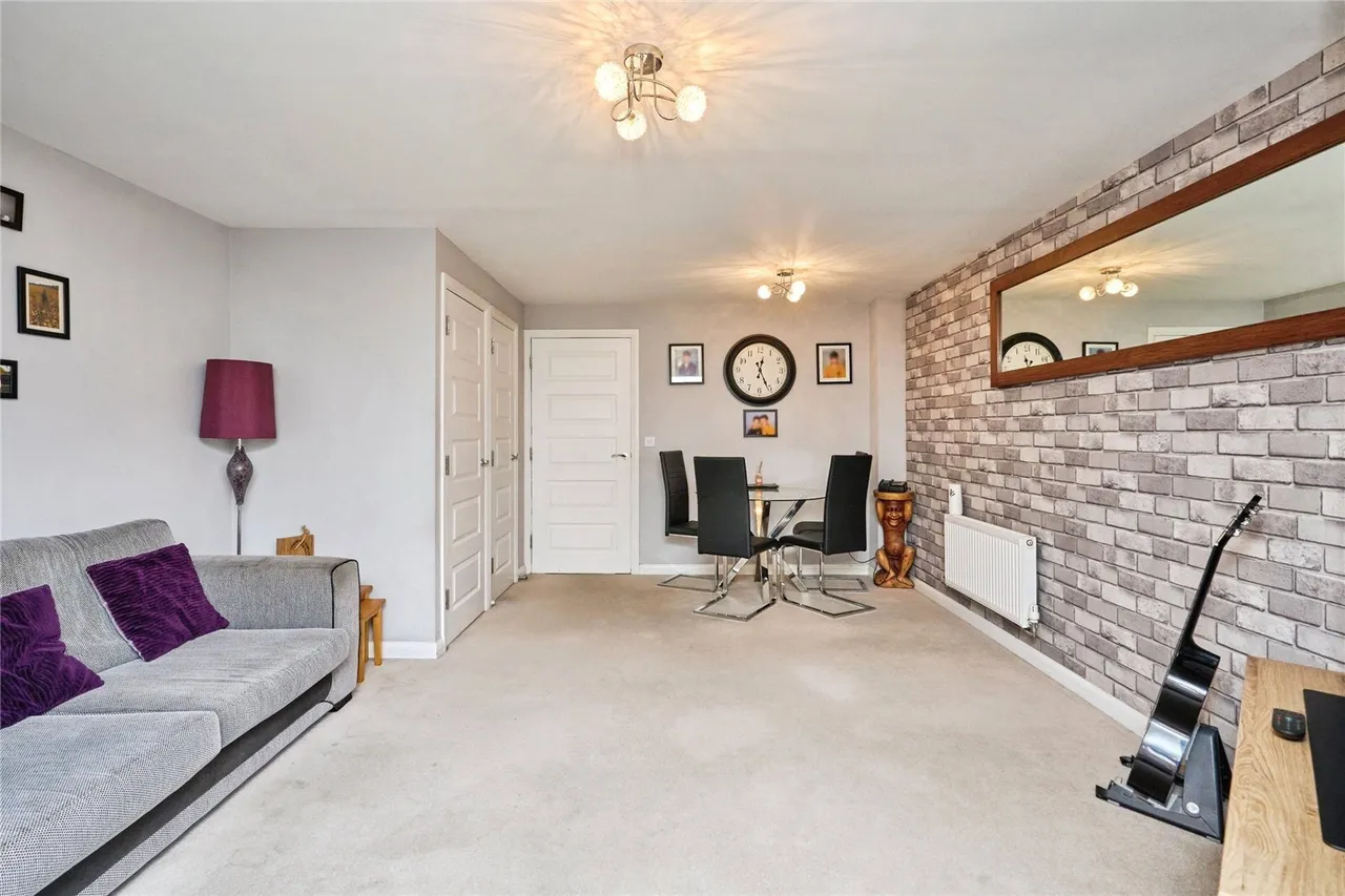 Beauchamp Drive, Newport, PO30, photo 2