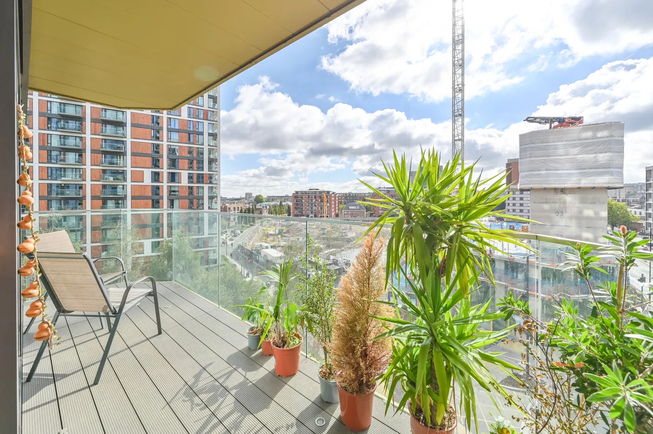 1 bed flat for sale, Woolwich, SE18