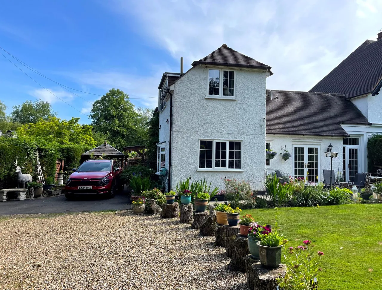 Mogador, Lower Kingswood, KT20, photo 20