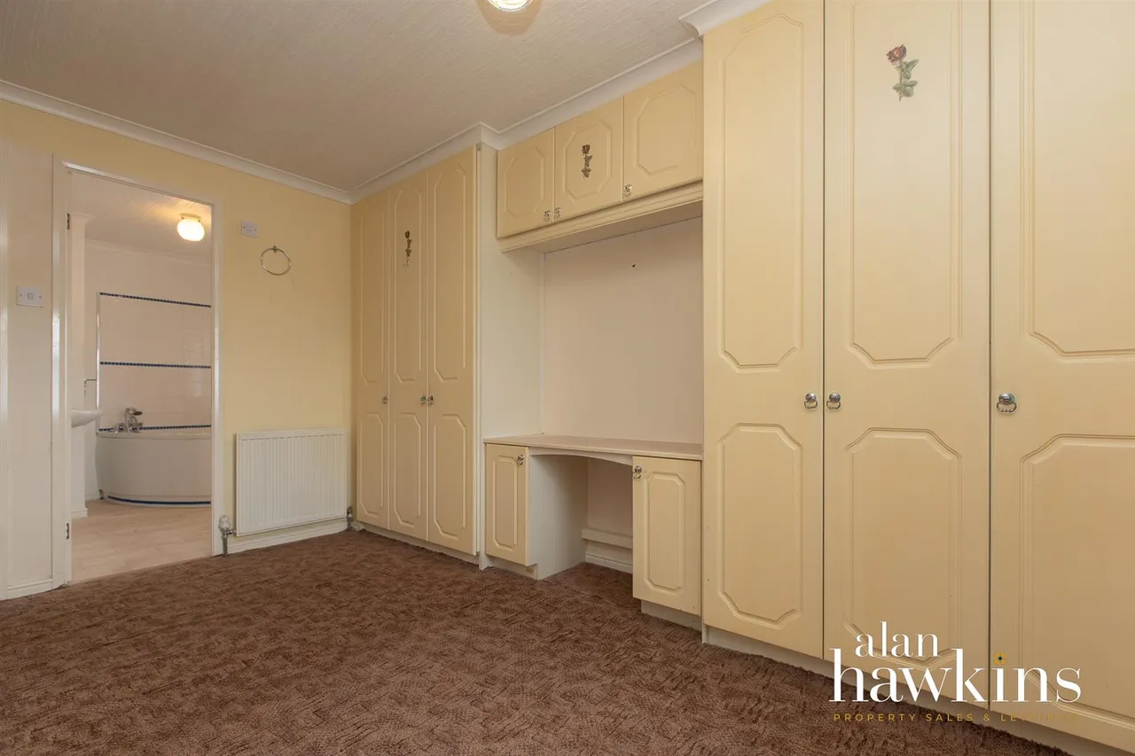 Lillybrook Estate, Lyneham, photo 7