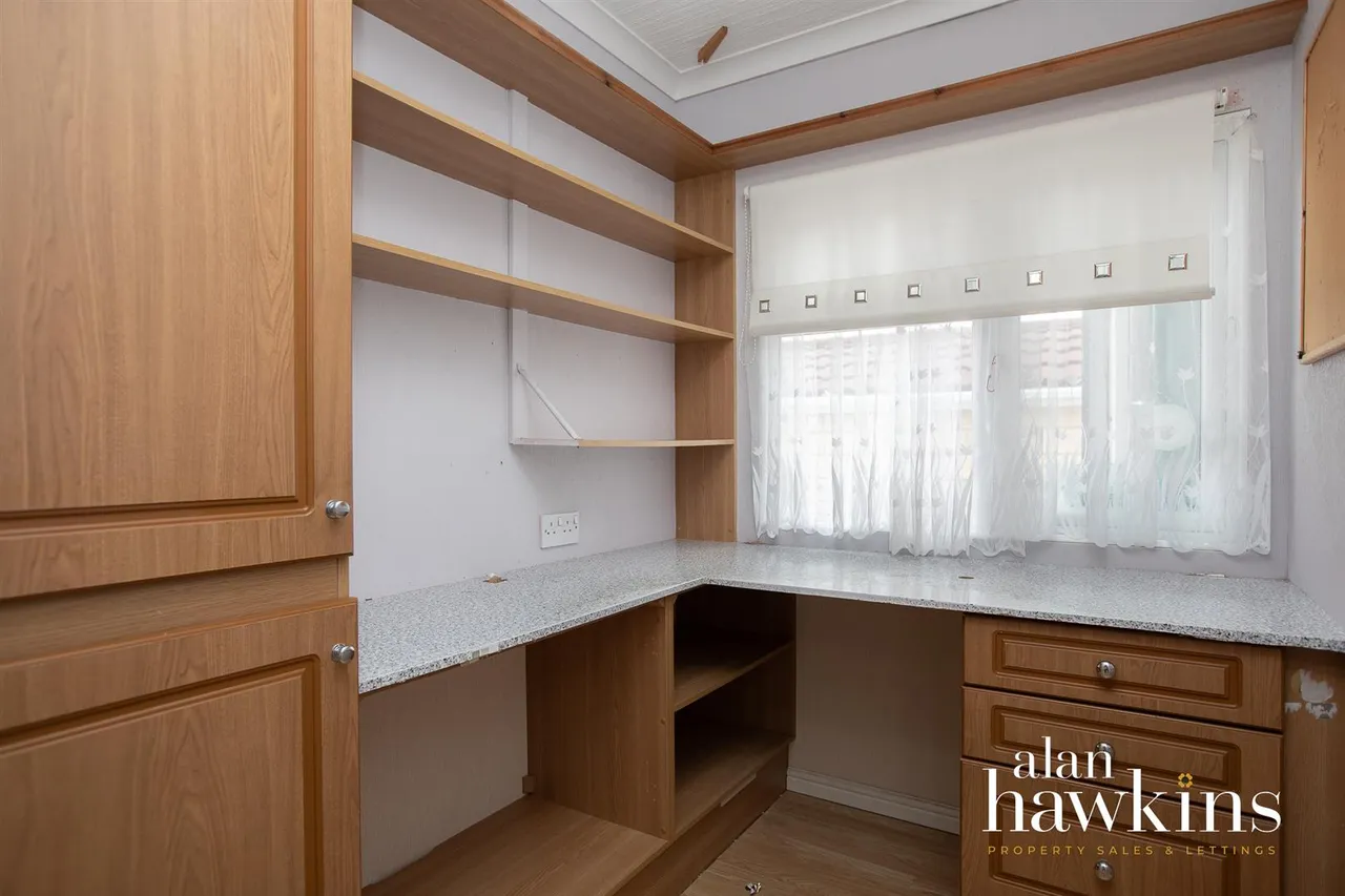 Lillybrook Estate, Lyneham, photo 6