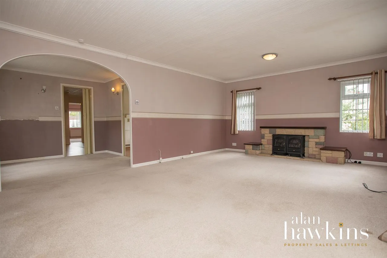 Lillybrook Estate, Lyneham, photo 5