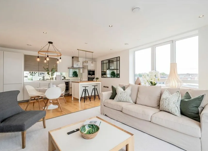 2 bed flat for sale — Glenthorne Road, Hammersmith, W6