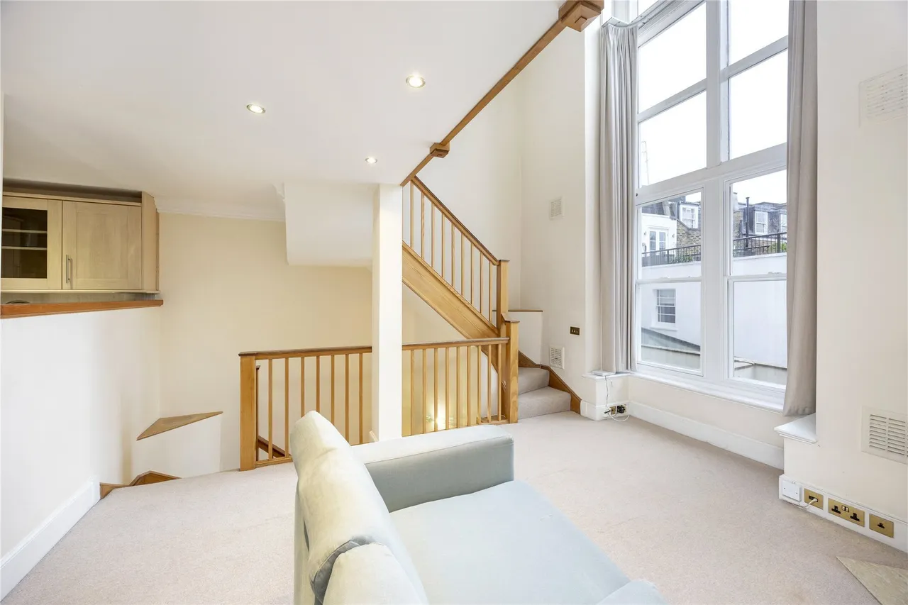 Charles II Place, London, SW3, photo 5