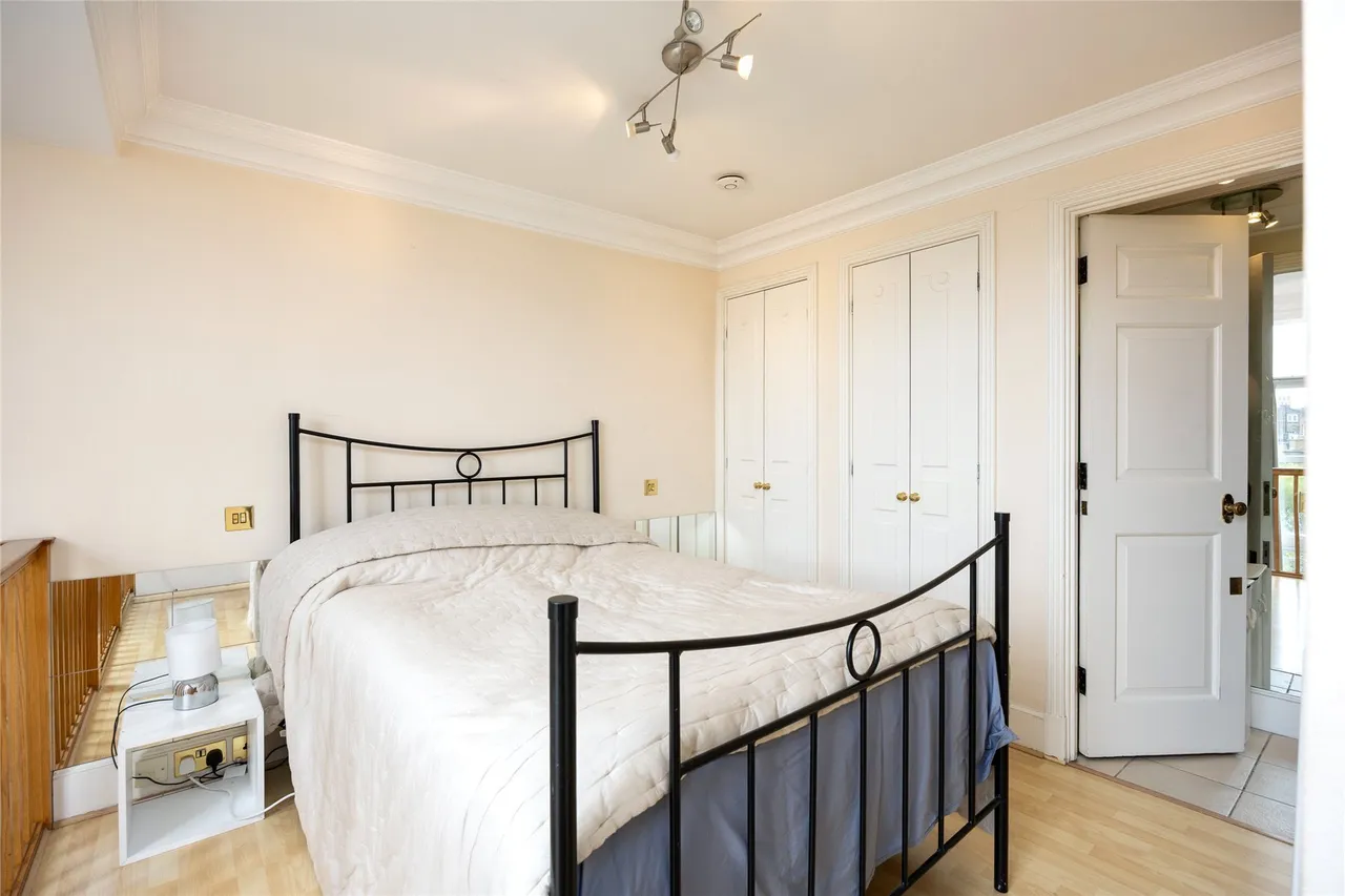 Charles II Place, London, SW3, photo 8