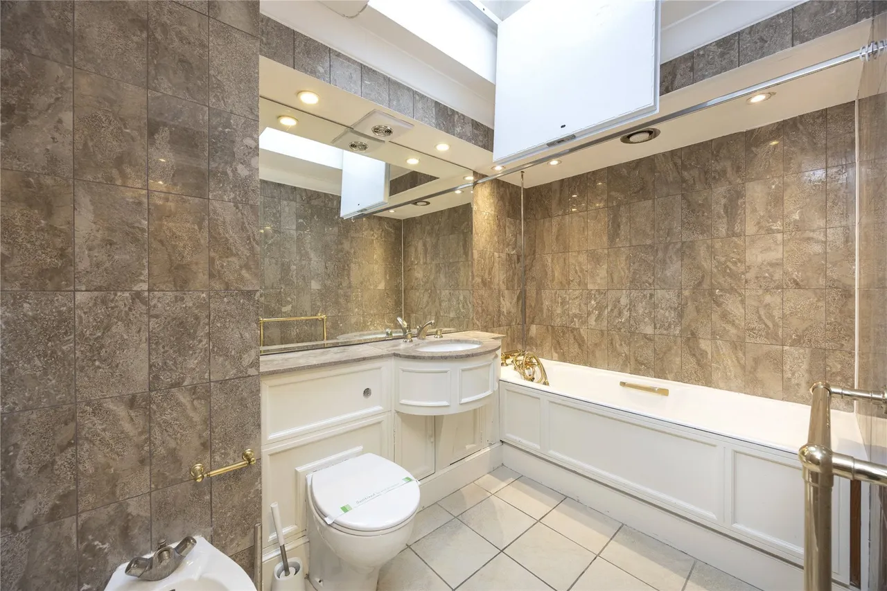 Charles II Place, London, SW3, photo 9