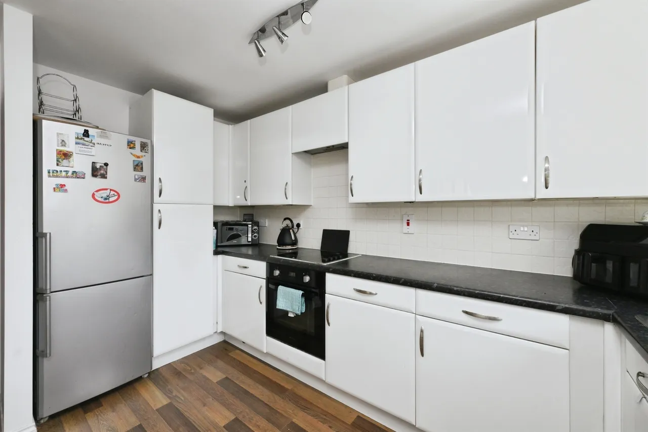 Taverners Way, Hoddesdon, photo 6