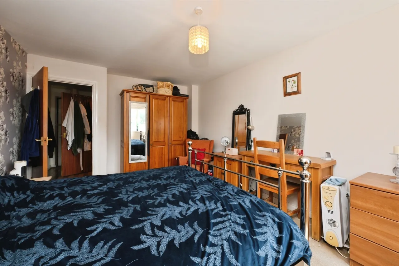 Taverners Way, Hoddesdon, photo 10