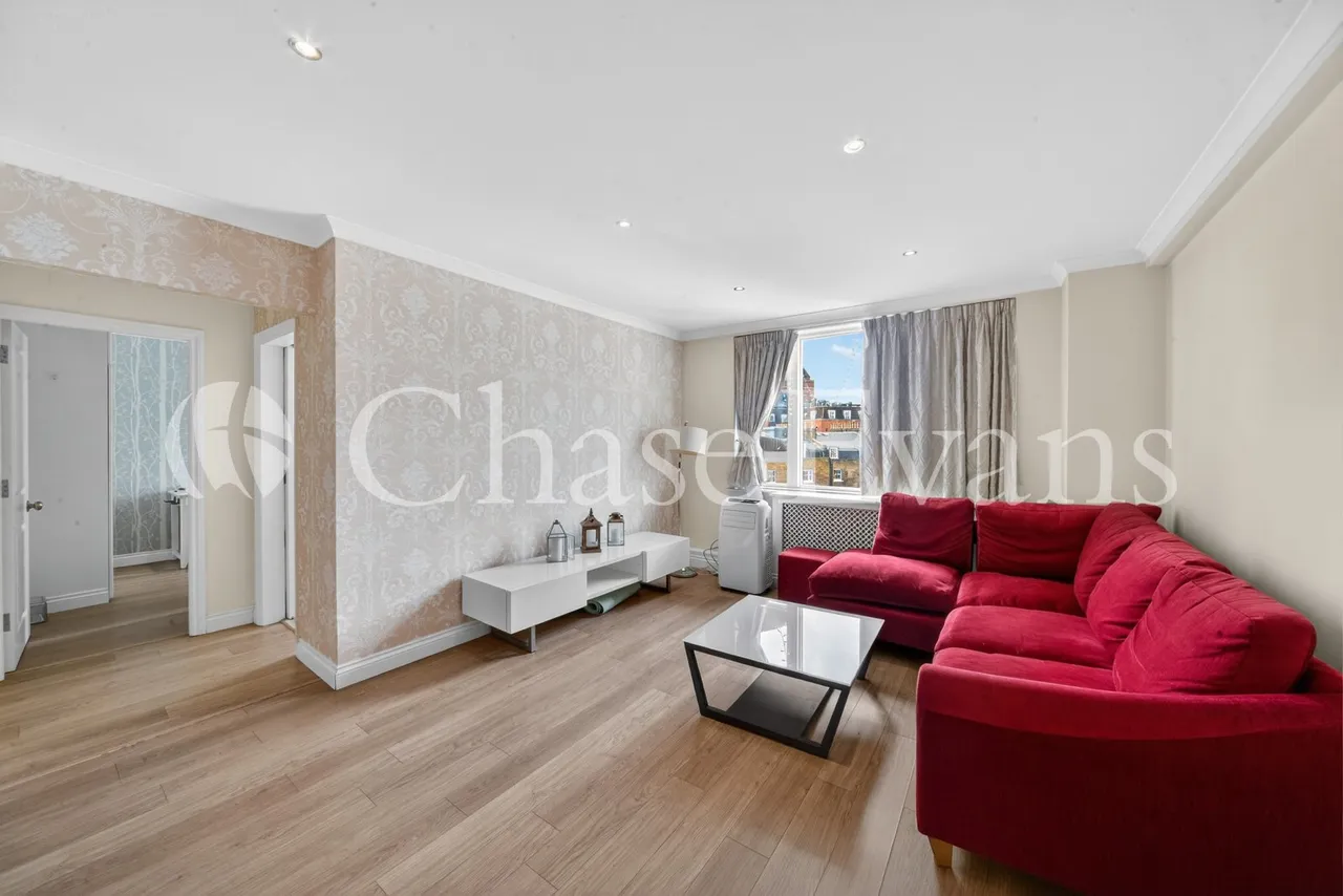 2 bed flat for sale — Park Crescent, Marylebone, London, W1B