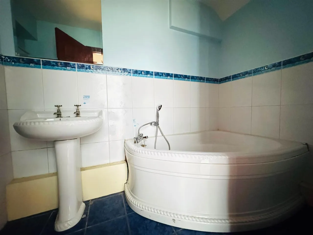 The Oaks, Rush Park, BT37, photo 7