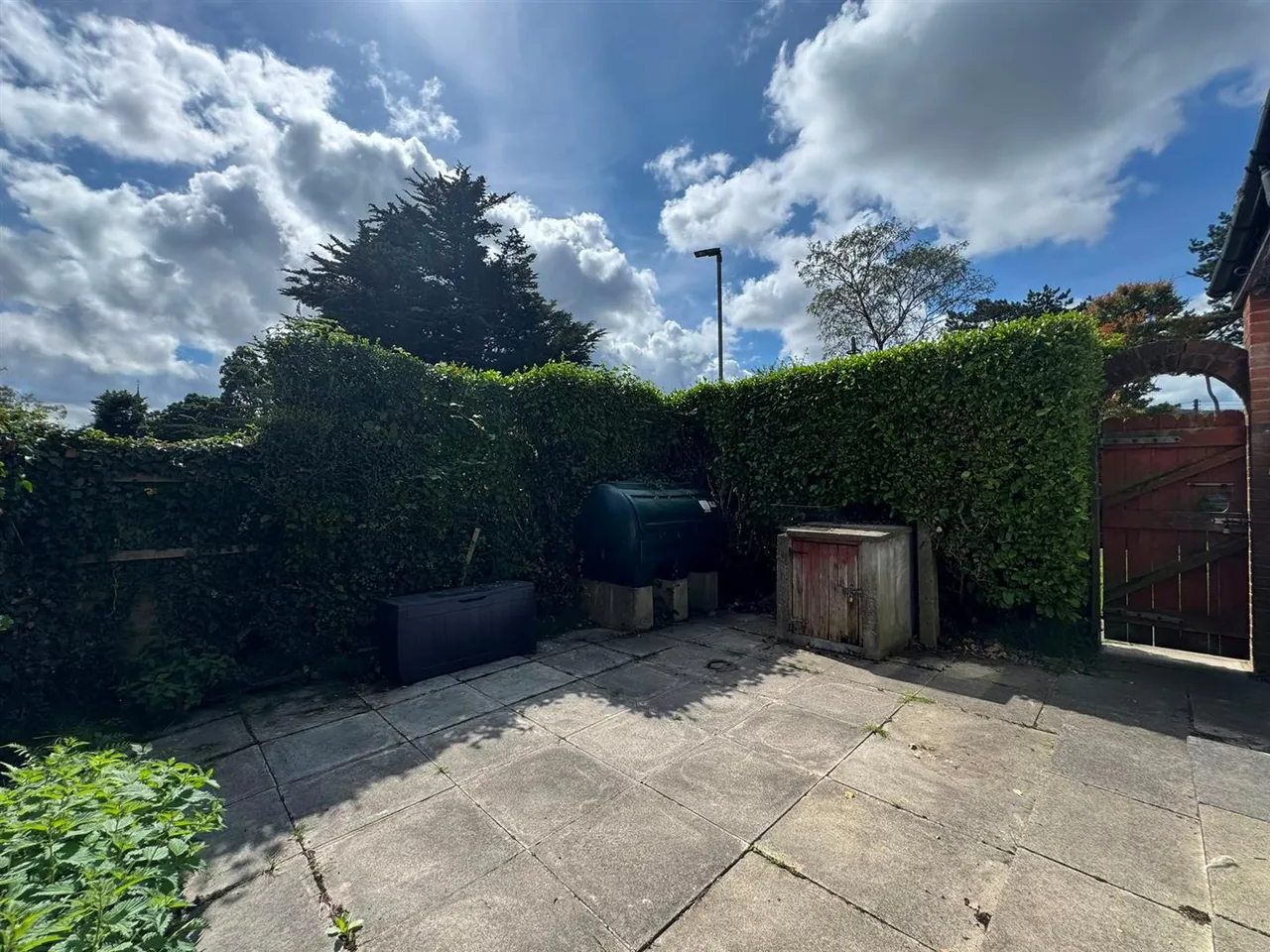 The Oaks, Rush Park, BT37, photo 12