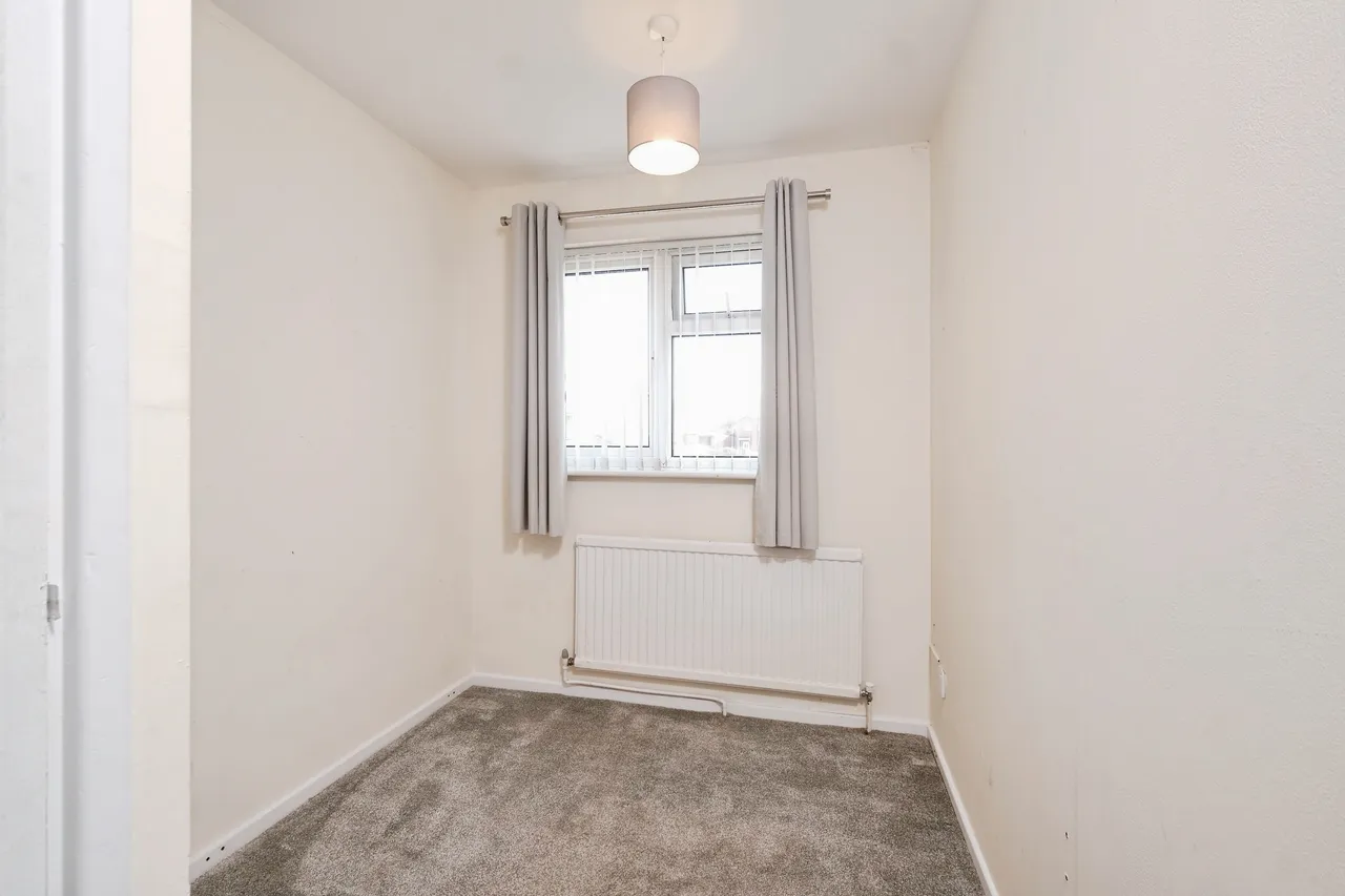 Shetland Close, Newport, photo 11