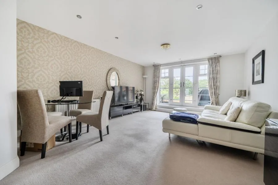 South Riding, Maidenhead, SL6, photo 3