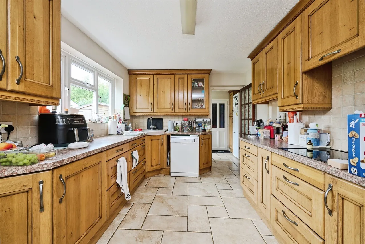 Brawn Way, Peterborough, PE8, photo 3